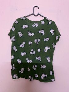 Combo Of 5 Tshirts For Free!!