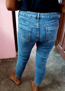 ROADSTER SKINNY JEANS FOR WOMENS