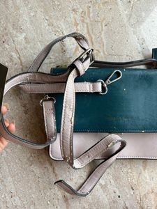 CHARLES &amp; KEITH BAG ✨