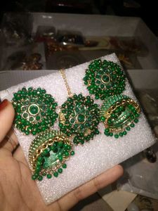 Green Jhumka With Mangtika