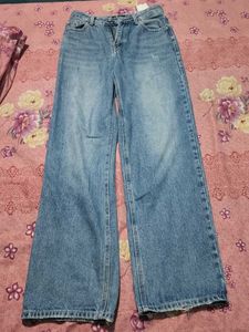 Baagi Jeans