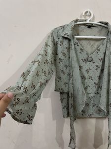 Floral Print Top with Tie Detail