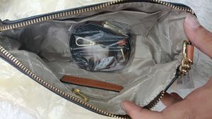 Micheal kors slingbags