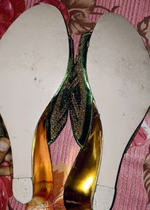 Party Wear Sandal Gold And Green