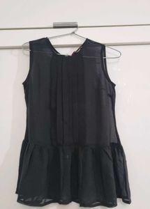 Black Sleeveless Peplum Top