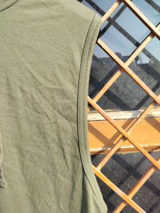 🌴DECATHLON Khaki Sleeveless Hoodie