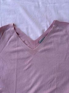 Pink V-Neck 3/4 Sleeve Top