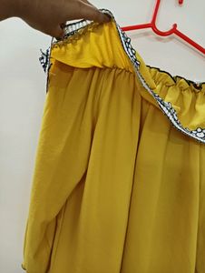 Yellow Top
