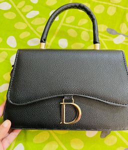 Beautiful Black Trendy Bag Unused