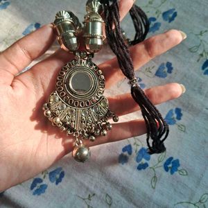 HEAVY OXIDISED NECKLACE - NEW
