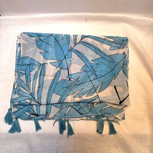 Blue Leaf Print Scarf