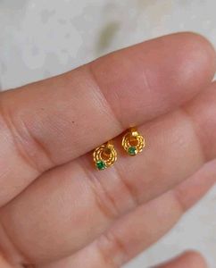Gold Ring Type Studs