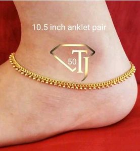 Elegant Golden Anklet