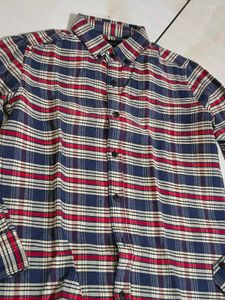 SKATES Plaid Flannel Shirt – XS – Red, Navy, Cream