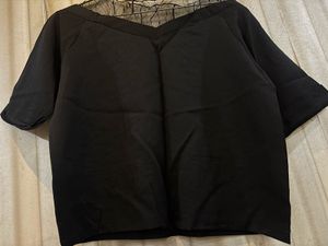 Elegant Black Top oversized style