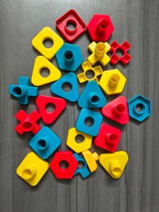 Funskool Giggles Nuts And Bolts