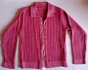 Barbie Pink Cargidan/sweater
