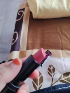 Elle 18 Lipstick