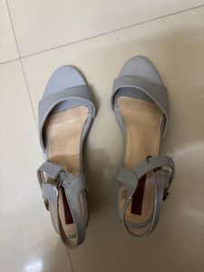 classic heels for women