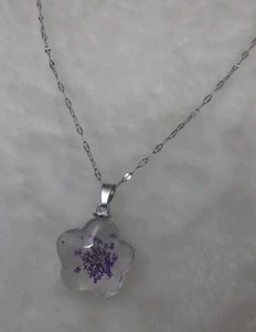 Anti Tarnish Purple Resin Flower Necklace