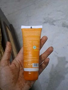Qurez Tinted Sunscreen