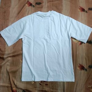 Gap White Crewneck T-Shirt