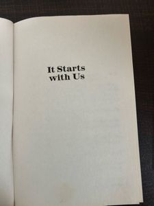 It Starts With Us by Colleen Hoover