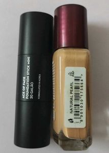 LAKME &amp; SUGAR Foundation &amp; Lipsticks Makeup Combo