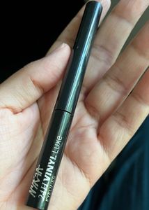 Nykaa 24hr Eyeliner