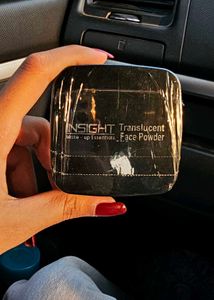 Insight Face Powder