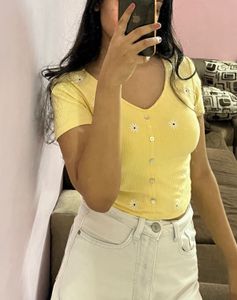Butter Yellow Daisy Knit Baby Tee