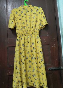 Yellow Dress Midi