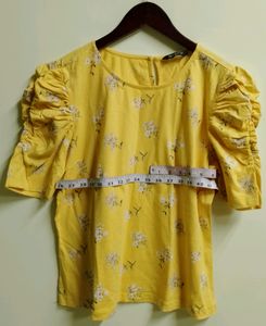 Harpa Yellow Floral Print Top (Woman)