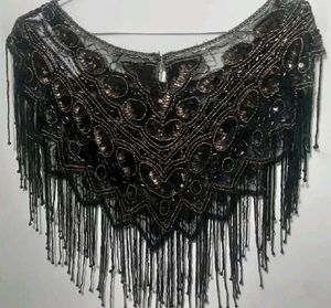 ZARA Accessories : PONCHU SHRUG