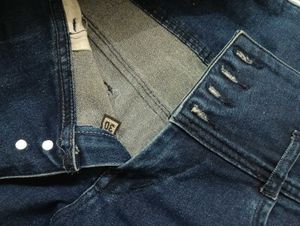 High Waisted Jeans