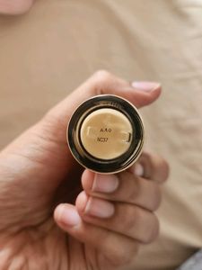 MAC Studio Fix Fluid - NC37