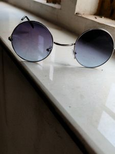 UNISEX SUNGLASS...