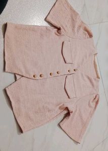 Button-Up Short Sleeve Top ..It Girl 🎀🎀