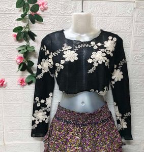 Extra Small🎁Buy 2 Get 1 Free 🎁Crochet Crop Top