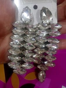Earings