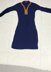 Beautiful Kurti With Neck Embroidery