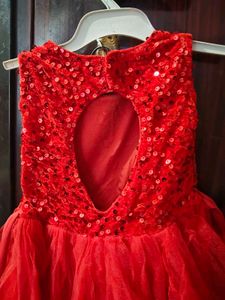 Vibrant Red Gown With Sequence....,💥