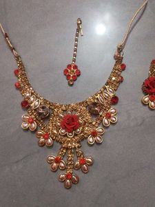 Red &amp; Gold Jewelry Set