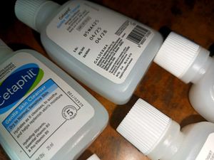 5 Cetaphil Gentle Skin Cleanser