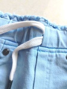 White Multicolour Top With Blue Jeans
