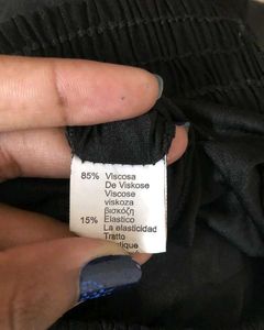 Black Stylish Capri