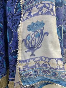 Aachho Anarkali Suit
