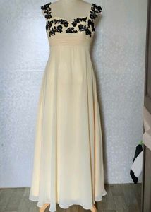 Elegant&TrendingButter Cream &Black Evening Gown
