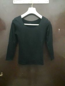 Basic Black Long Sleeve Top