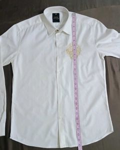 2 White Ruff Shirt
